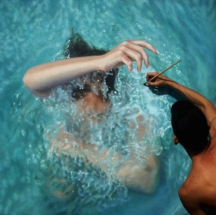 超写实油画 泳池中人物肖像油画